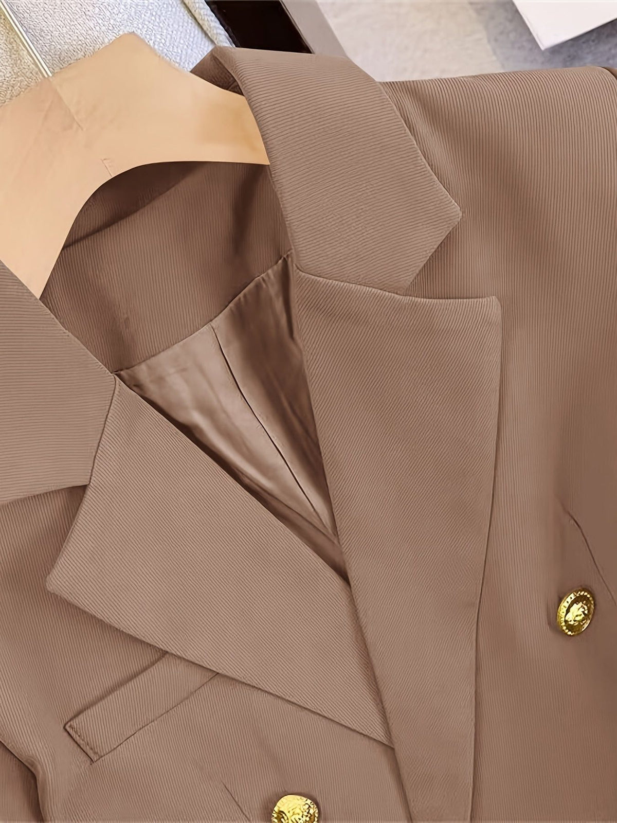 Blazer Slim Fit à Boutons Dorés pour Femme - View 6