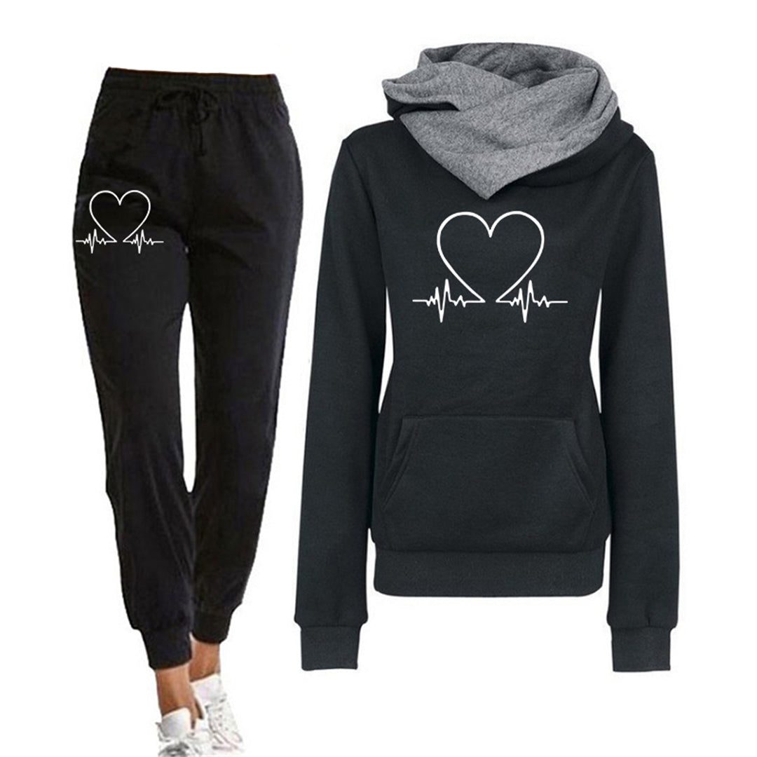 Ensemble Jogging à Cœur pour Femme