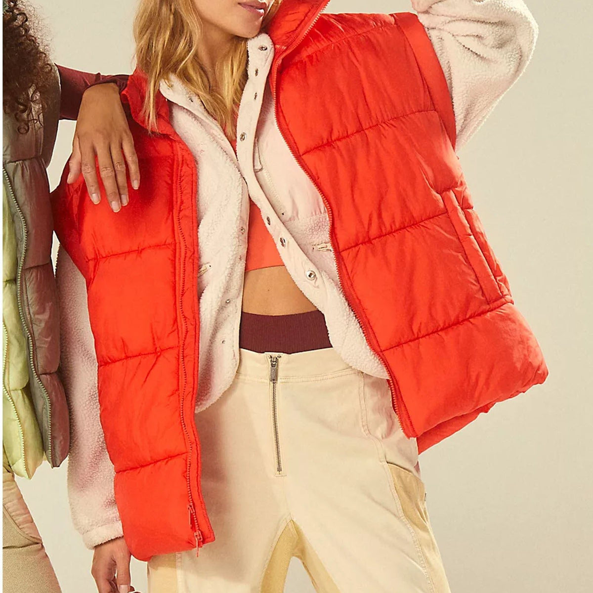 Gilet Matelassé à Col Montant pour Femme - Rouge