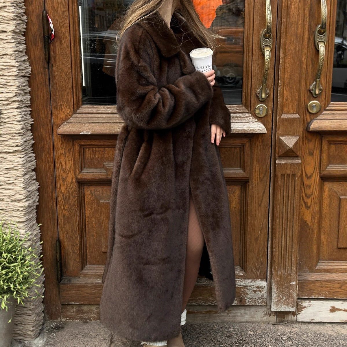 Manteau Fausse Fourrure Oversize pour Femme - View 2