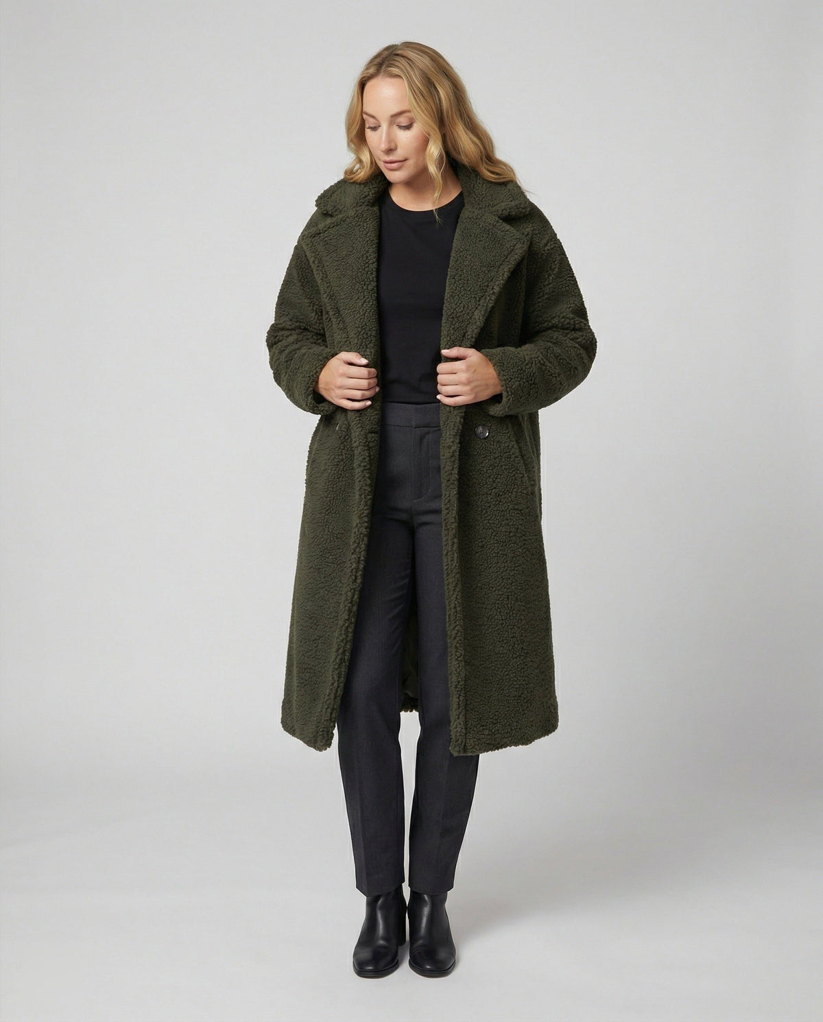 Manteau Long en Laine Bouclée avec Col Revers pour Femme