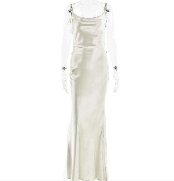 Robe Longue avec Col Bénitier pour Femme