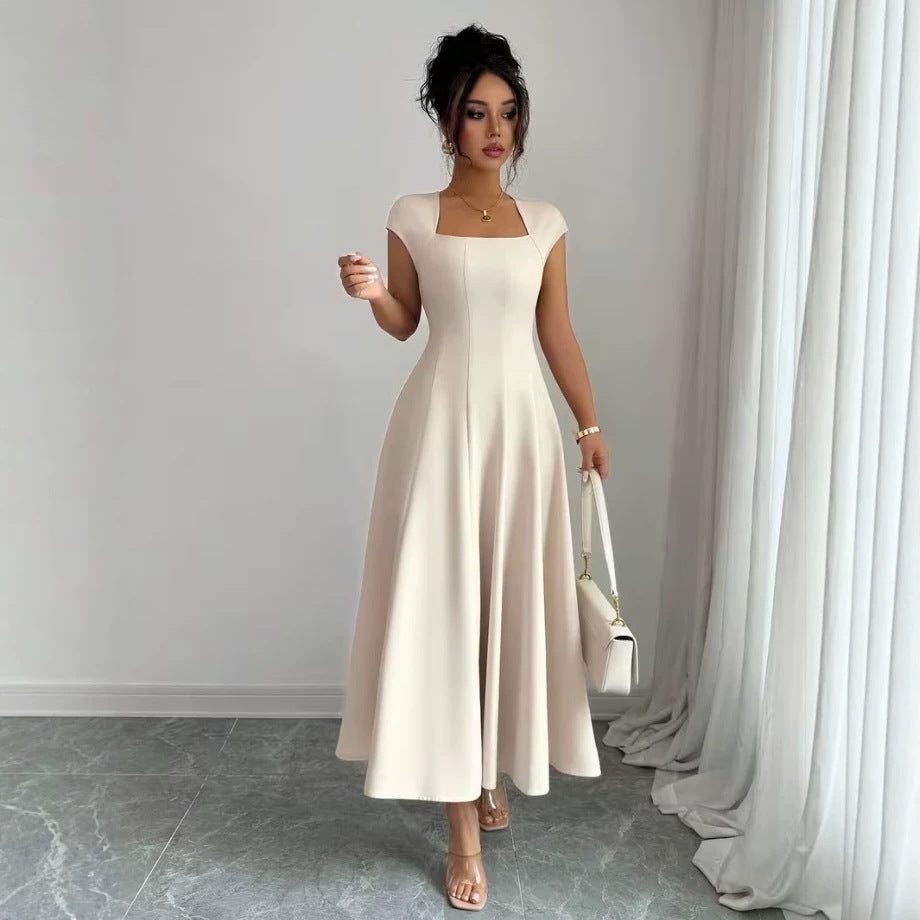 Robe Longue à Col Bénitier Fluide pour Femme