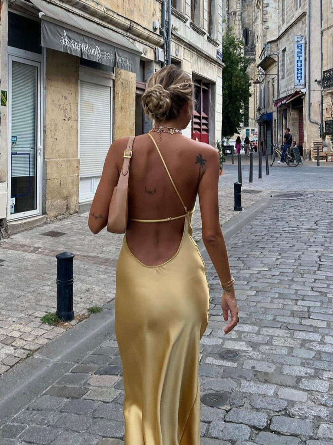 Robe Longue en Satin Dos Nu pour Femme
