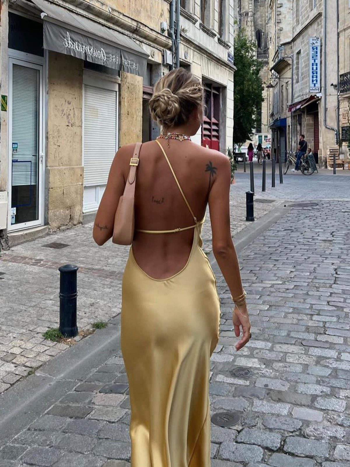 Robe Longue en Satin Dos Nu pour Femme