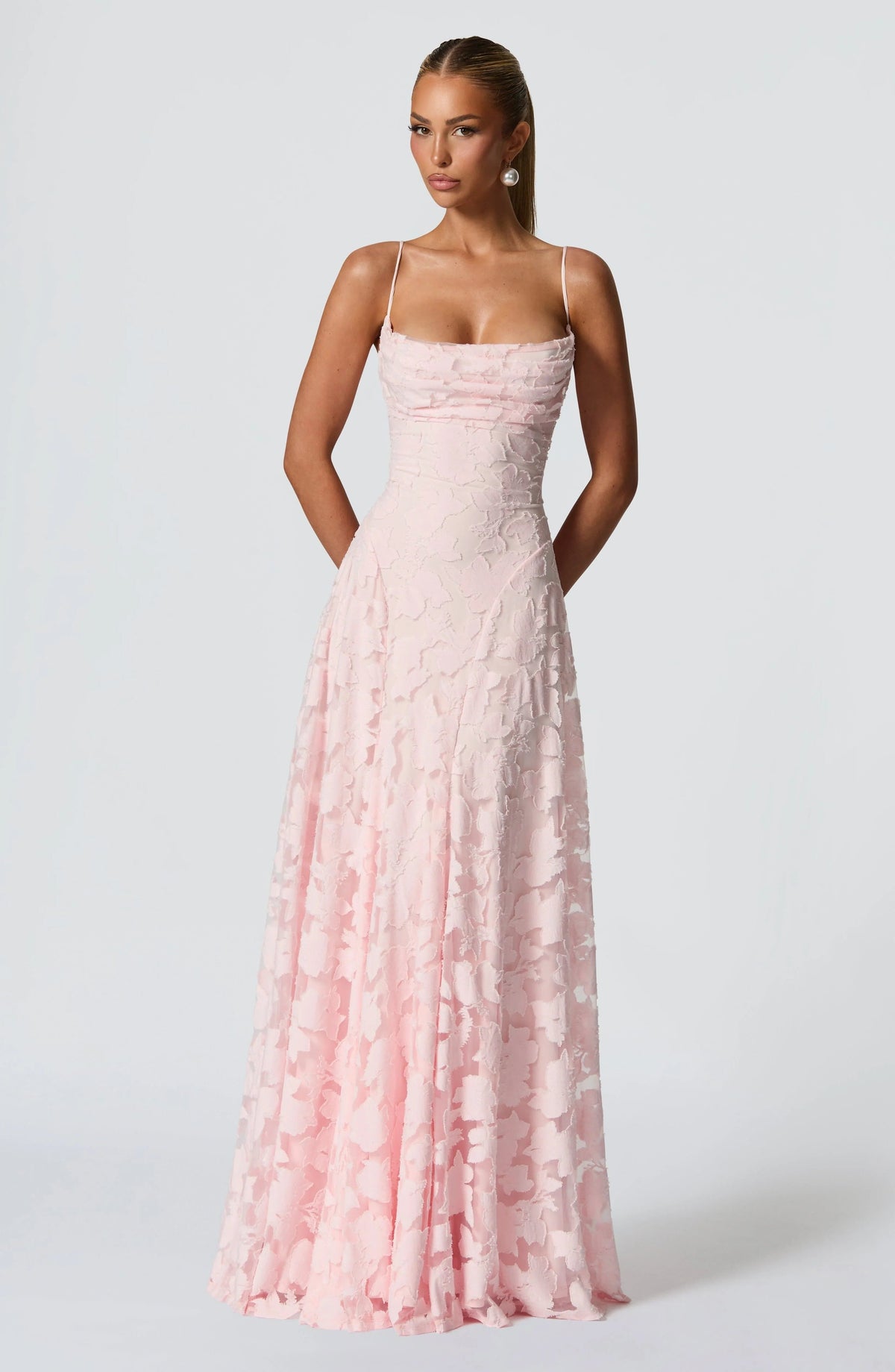 Robe Longue Fleurie avec Bretelles Fines pour Femme
