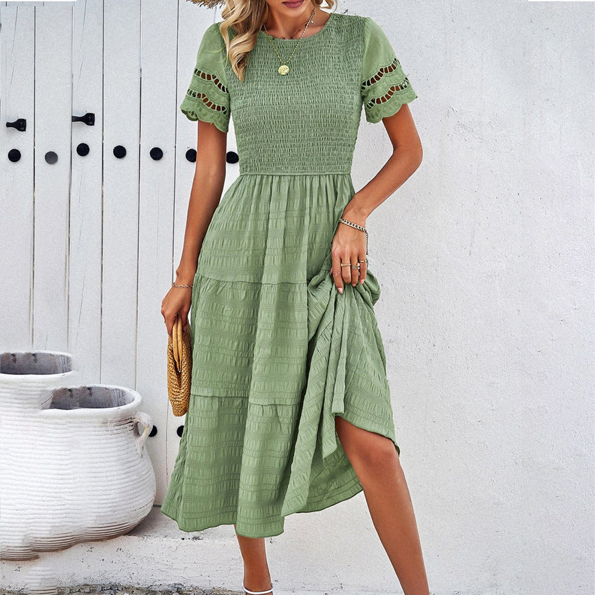 Robe Mi-Longue à Manches Courtes Ajourées pour Femme - Vert