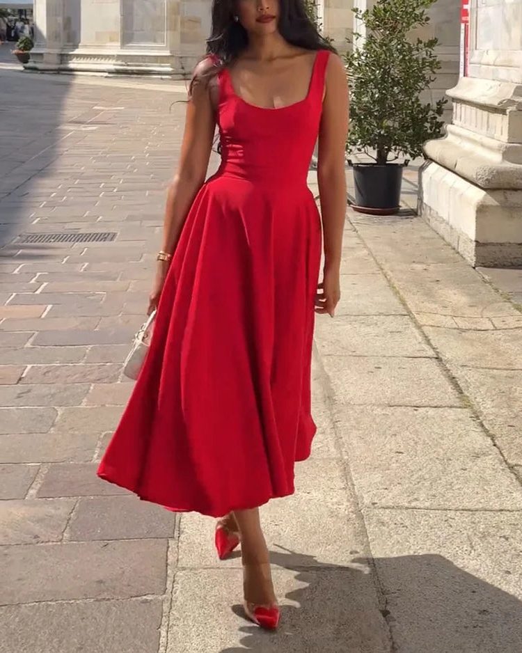 Robe Mi-Longue Évasée sans Manches pour Femme