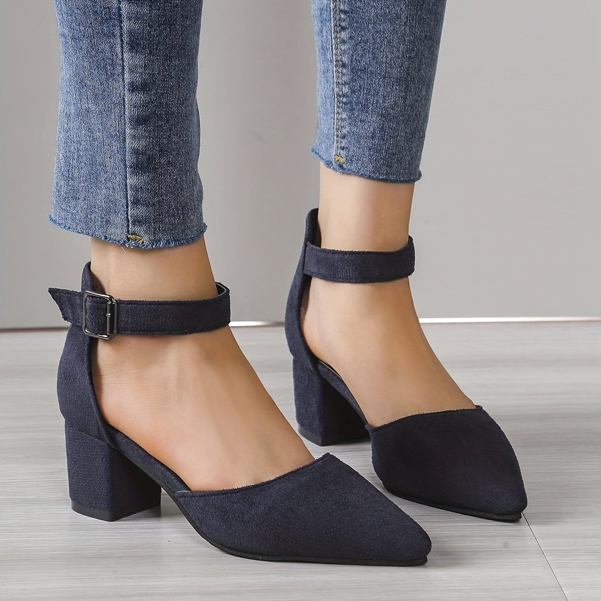 Sandales à Lacets avec Talon Bloc Ajourées pour Femme - Bleu marine
